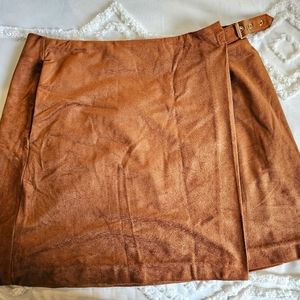 NWT Banana Republic Faux Suede Wrap Skirt